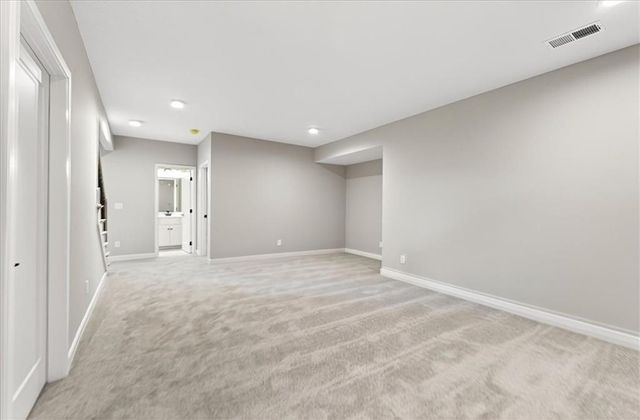 24982 W 94th Place, Lenexa, KS 66227