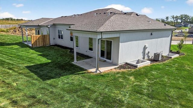 24982 W 94th Place, Lenexa, KS 66227