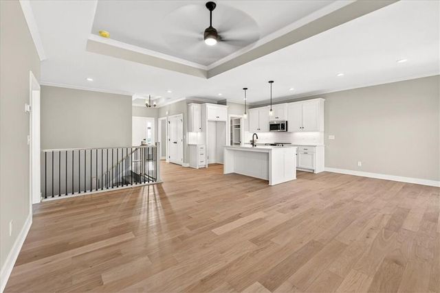 24982 W 94th Place, Lenexa, KS 66227