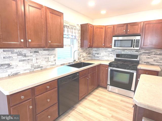 121 PIKE ST, Middletown, PA 17057