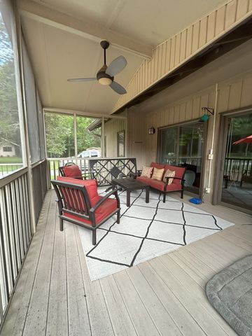 6960 Millersburg Rd, Christiana, TN 37037