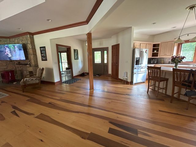 6960 Millersburg Rd, Christiana, TN 37037