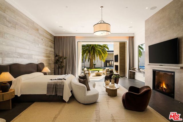 145 N Mapleton Drive, Los Angeles, CA 90077