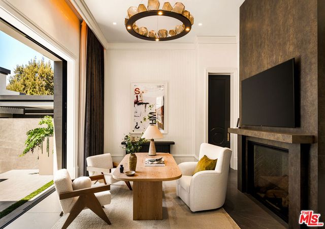 145 N Mapleton Drive, Los Angeles, CA 90077