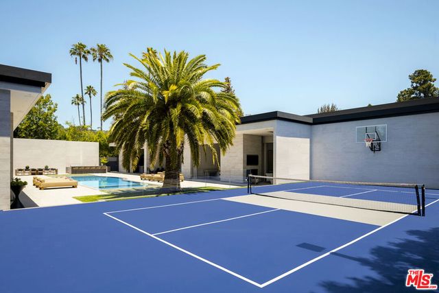 145 N Mapleton Drive, Los Angeles, CA 90077