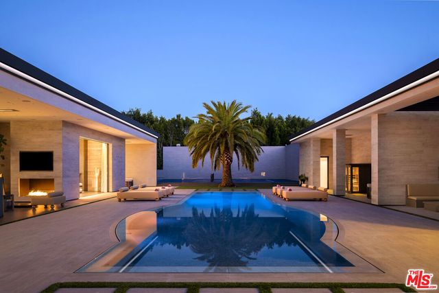 145 N Mapleton Drive, Los Angeles, CA 90077