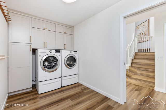 2048 Meander Drive, Anchorage, AK 99516