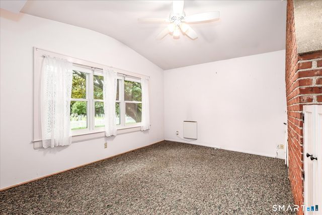 10 Crown Street, Trumbull, CT 06611