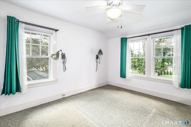 10 Crown Street, Trumbull, CT 06611