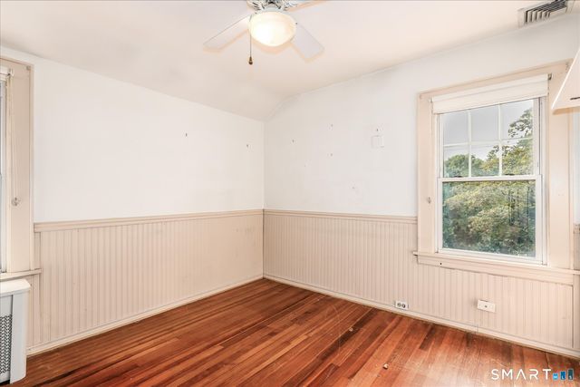 10 Crown Street, Trumbull, CT 06611