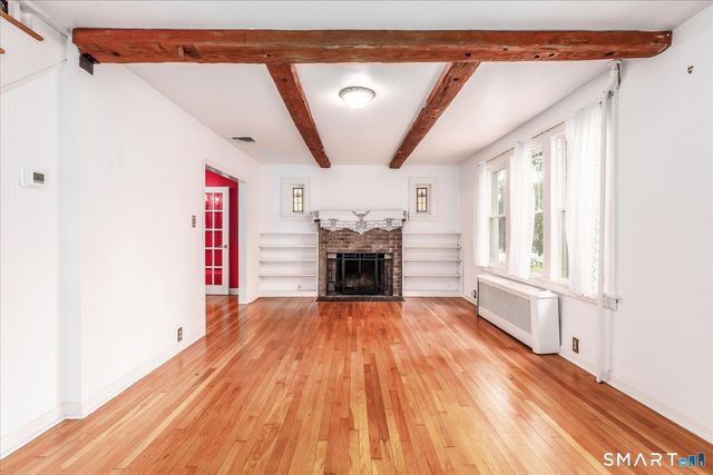 10 Crown Street, Trumbull, CT 06611
