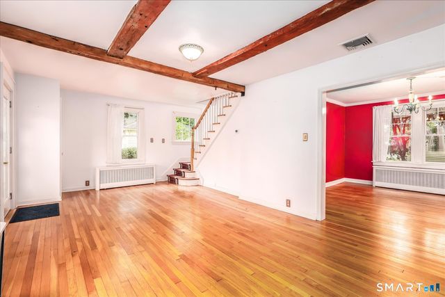 10 Crown Street, Trumbull, CT 06611