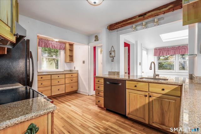 10 Crown Street, Trumbull, CT 06611
