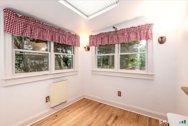 10 Crown Street, Trumbull, CT 06611