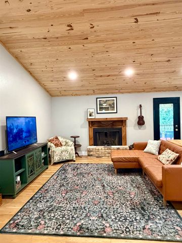 711 Cedar Avenue, Fairhope, AL 35632