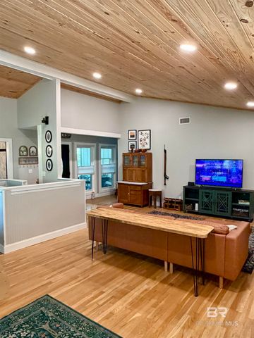 711 Cedar Avenue, Fairhope, AL 35632