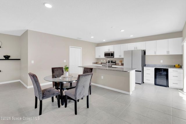 634 Brickell Street SE, Palm Bay, FL 32909