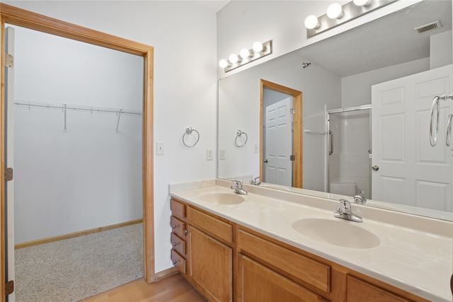 1329 SE University Avenue 302, Waukee, IA 50263
