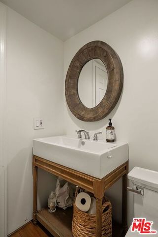 812 16th Street 5, Santa Monica, CA 90403