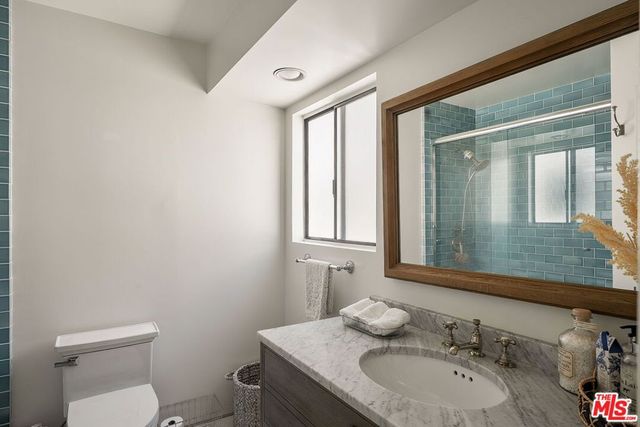 812 16th Street 5, Santa Monica, CA 90403