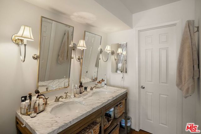 812 16th Street 5, Santa Monica, CA 90403