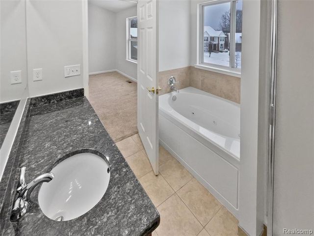 51109 Mayfair Terrace, Novi, MI 48374