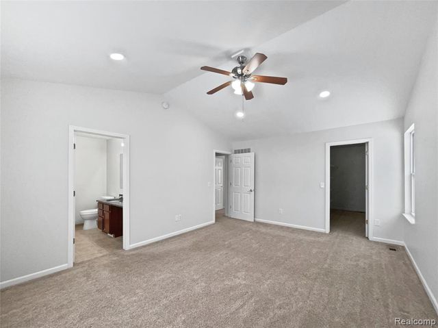 51109 Mayfair Terrace, Novi, MI 48374