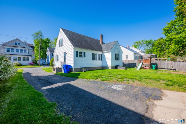 7 Mountain View Avenue, Enfield, CT 06082