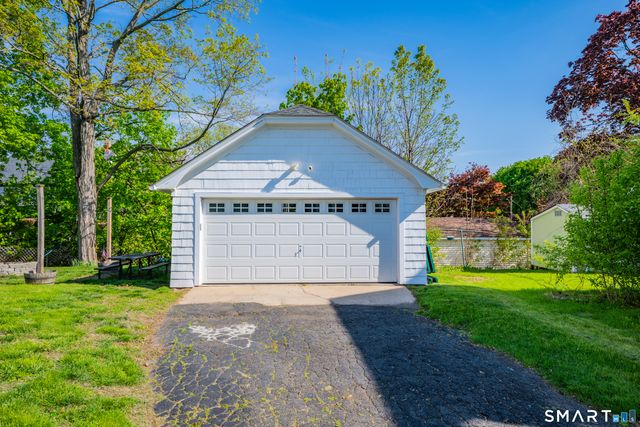 7 Mountain View Avenue, Enfield, CT 06082