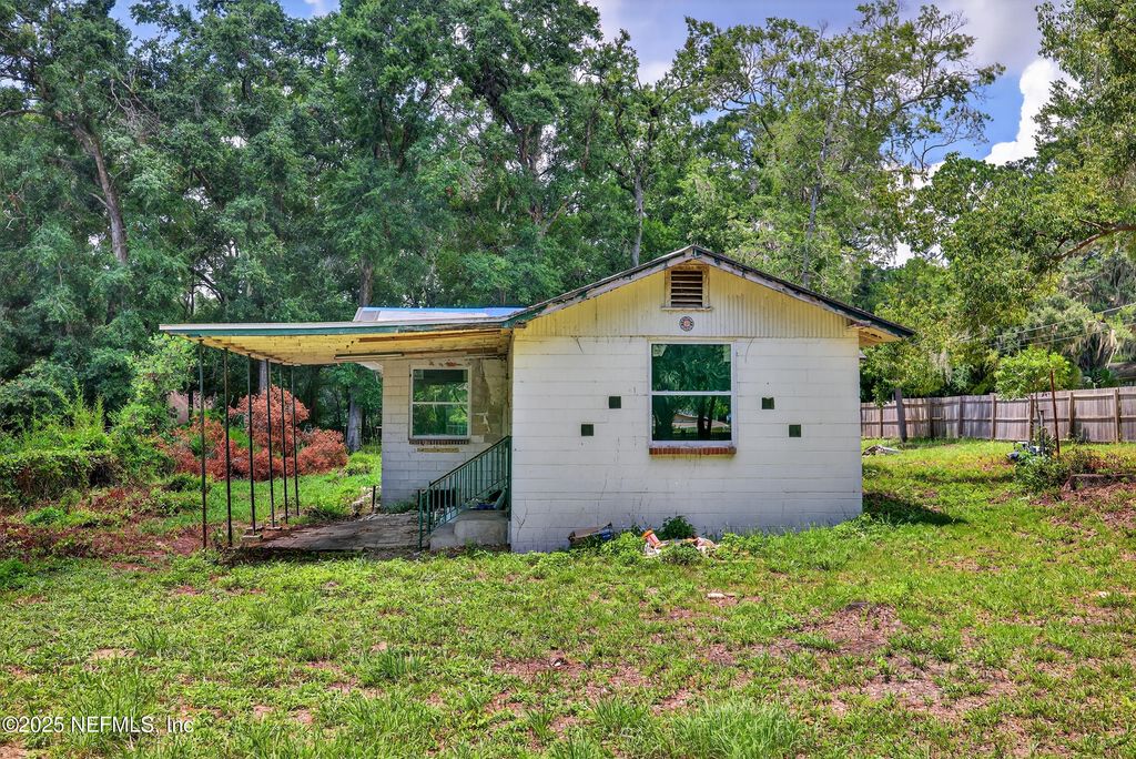 9248 RIDGE Boulevard, Jacksonville, FL 32208