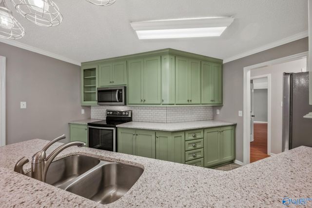 1264 Parker Road, Hartselle, AL 35640