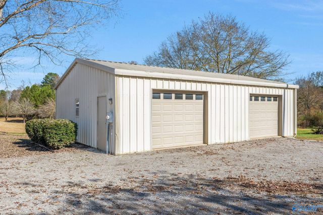 1264 Parker Road, Hartselle, AL 35640