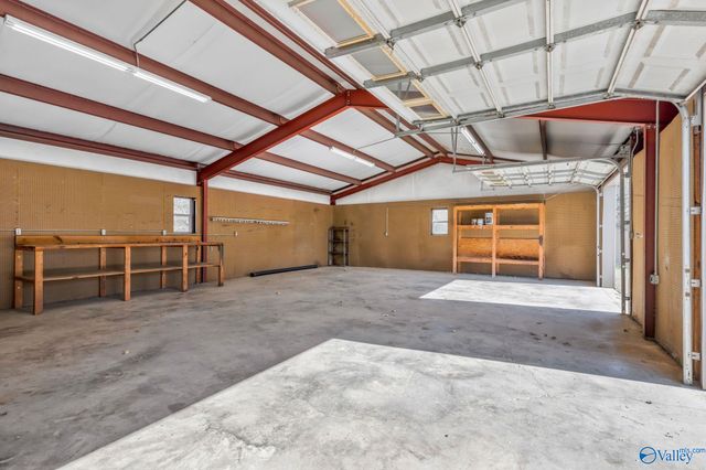 1264 Parker Road, Hartselle, AL 35640