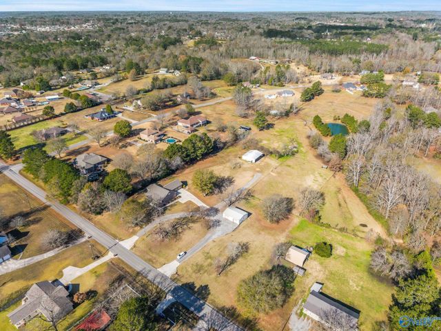 1264 Parker Road, Hartselle, AL 35640