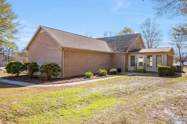 1264 Parker Road, Hartselle, AL 35640