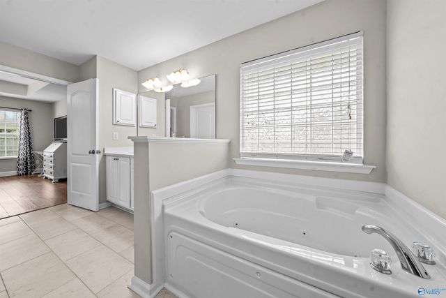2513 Marjorie Lane SW, Huntsville, AL 35803