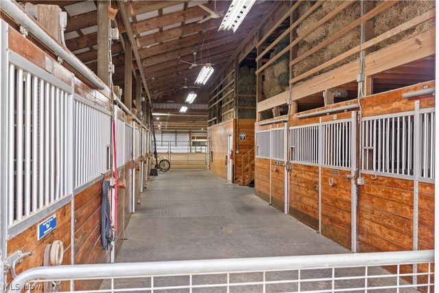 10366 Immel Road NE, Canton, OH 44721