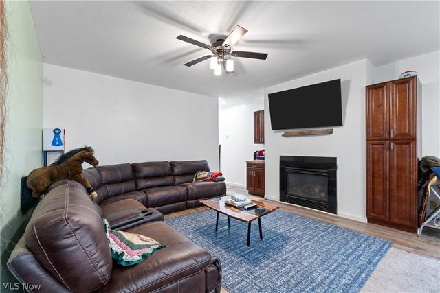 10366 Immel Road NE, Canton, OH 44721