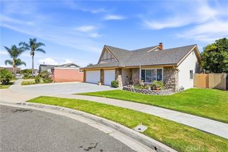 8821 Tamarisk, Westminster, CA 92683