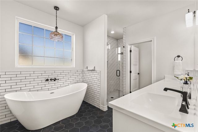 242 Sand Flat Lane, Temple, TX 76502