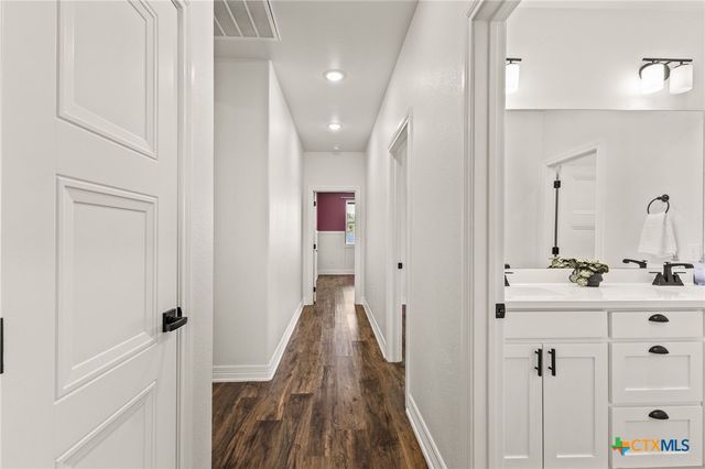 242 Sand Flat Lane, Temple, TX 76502