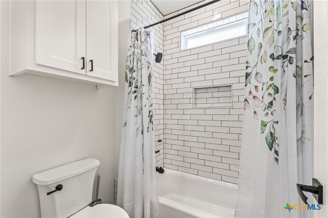 242 Sand Flat Lane, Temple, TX 76502