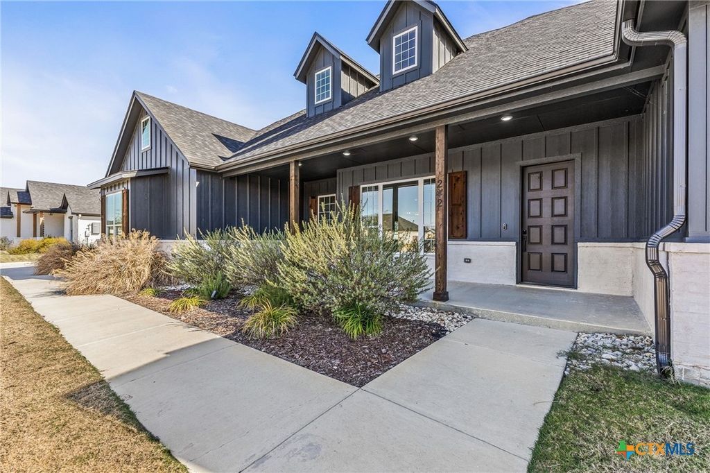 242 Sand Flat Lane, Temple, TX 76502