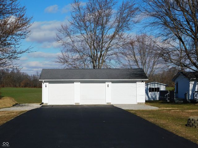 3404 W County Road 800 S, Greensburg, IN 47240