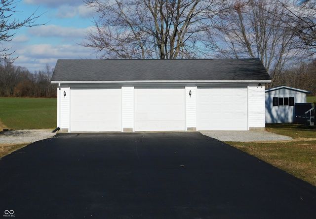 3404 W County Road 800 S, Greensburg, IN 47240