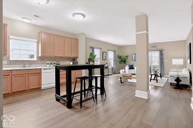 707 Prospector Drive, Greenfield, IN 46140