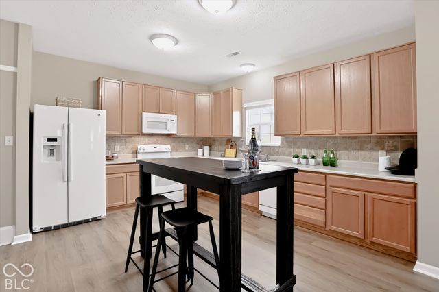 707 Prospector Drive, Greenfield, IN 46140