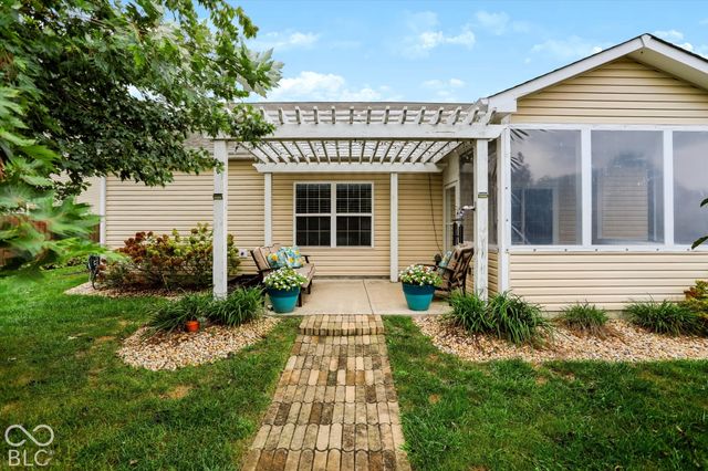 707 Prospector Drive, Greenfield, IN 46140
