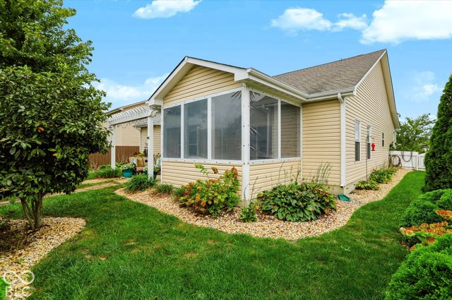 707 Prospector Drive, Greenfield, IN 46140