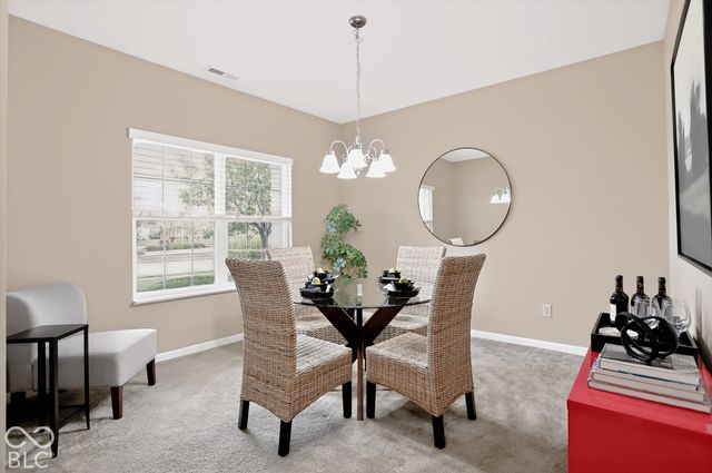 707 Prospector Drive, Greenfield, IN 46140